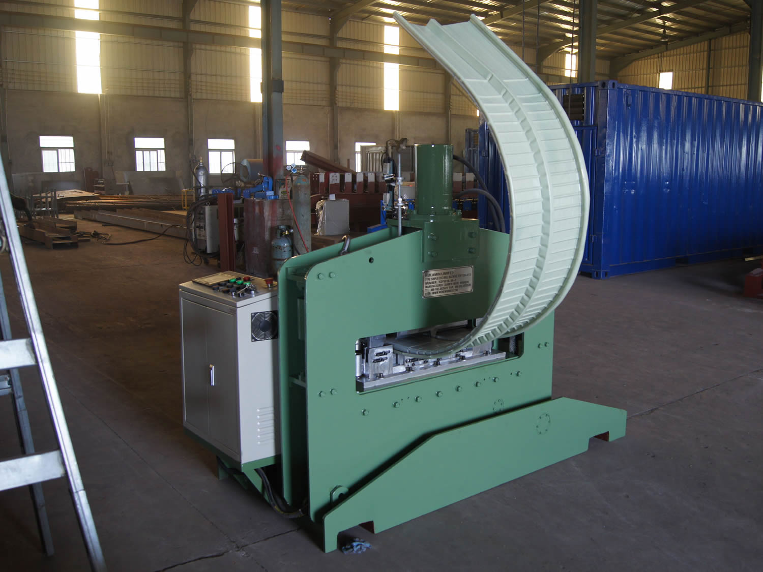 C60-250 Purlin Roll Forming Machine flying saw cutting